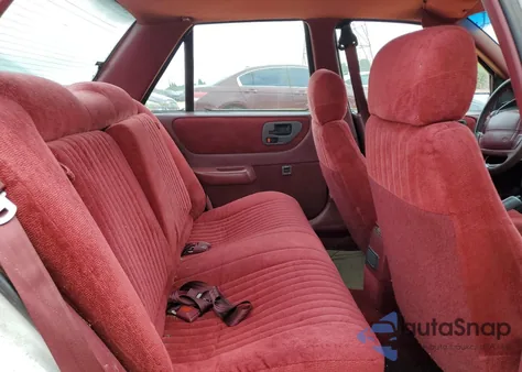 1995 Chevrolet Corsica из США, поврежденный, VIN 1G1LD5548SY133838